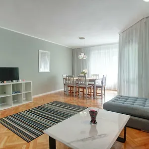 Spacious Flat Close To The American Embassy Apartment Sofia